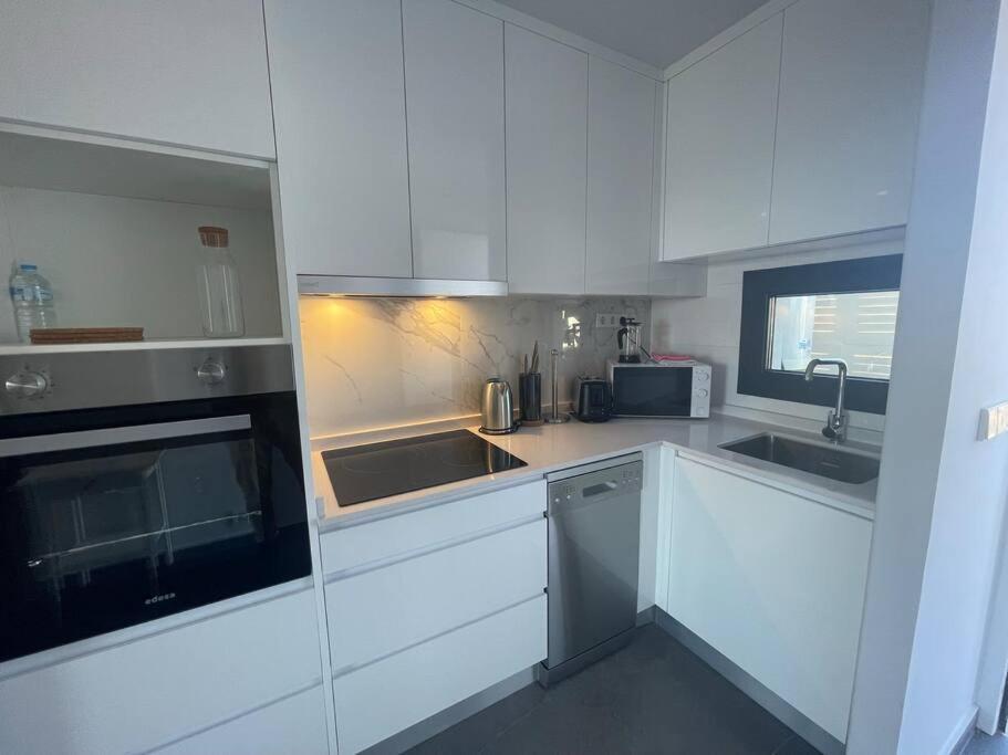 New Built 3-bed Penthouse With Pool, Mar De Plata *